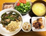 オートミールの肉野菜、醤油麹炒め丼作り方9写真
