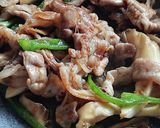 ごはんがススム★舞茸と豚肉のしょうが焼き作り方5写真