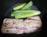 豚もも赤身肉のヘルシー茹でこぼし煮豚作り方3写真
