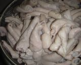 圧力鍋でモツ煮(醤油味)作り方1写真