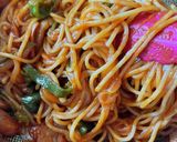 ラー油をかける！懐かし我が家のナポリタン作り方6写真
