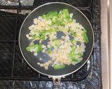 アボカドとツナ缶の旨辛炒め作り方3写真