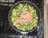 アボカドとツナ缶の旨辛炒め作り方5写真