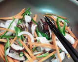 切り干し大根と豚肉と野菜の味噌炒め作り方2写真
