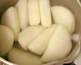 定番のおふくろの味★豚バラと大根の煮物作り方1写真