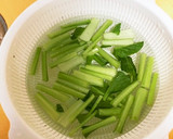 焼き厚揚げの小松菜と山茶茸のあんかけ作り方1写真