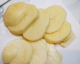 じゃがいもとピーマンのチーズ焼き作り方1写真