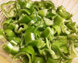 うまい！シラスとジャンボししとう炒め〜作り方1写真