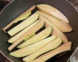 調味料不要・茄子とソーセージの炒め物作り方2写真