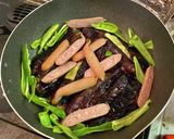 調味料不要・茄子とソーセージの炒め物作り方3写真