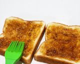 魅惑のガーリックバター甘醤油だれトースト作り方2写真