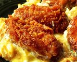 カキフライで卵とじ　酒も米も進むリメイク作り方8写真