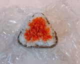 鮭フレークとおかかで、たどん風、おにぎり作り方1写真