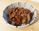 【簡単】蒲焼のタレで豚丼作り方4写真