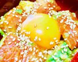 ちょい足し一品!サーモンアボカドユッケ作り方5写真