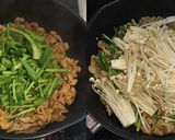 豚バラ肉と春菊のピリ辛胡麻だれ炒め作り方3写真