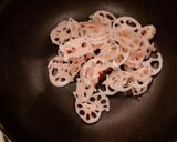 牛肉とセロリ、蓮根の和風塩炒め作り方4写真