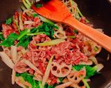 牛肉とセロリ、蓮根の和風塩炒め作り方8写真