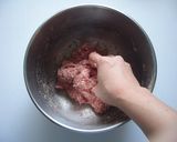 ほっかほか○Ｏ。ジューシィー肉まん作り方5写真