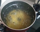 魚肉ソウセージと玉ねぎのカルボナーラ作り方2写真