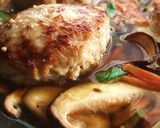 コンソメ風味☆きのこの煮込みハンバーグ作り方4写真