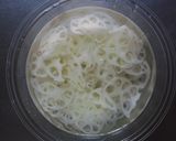簡単!ひき肉とれんこんのカレー炒め作り方1写真