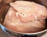 冷凍ストック用.楽チン鷄胸肉ホロホロ茹で作り方1写真