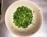 【離乳食後期】レンジでニラ作り方2写真