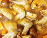 手羽先の旨みが浸みる！根菜の煮物作り方10写真