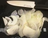 超簡単！たまねぎと落とし卵のお味噌汁✨作り方2写真