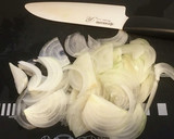 超簡単！たまねぎと落とし卵のお味噌汁✨作り方2写真