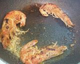 レトルトでらくしてミートソースエビパスタ作り方3写真