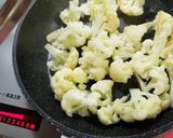カリフラワーの塩昆布炒め作り方3写真