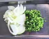 豚バラ肉とニラのスタミナカレーご飯作り方3写真