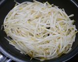 簡単！牛もやしのにんにくゴマ醤油炒め作り方2写真