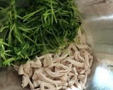 鶏胸肉と豆苗のボリュームサラダ作り方1写真