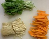 水菜と野菜の豚バラ巻き蒸し作り方1写真
