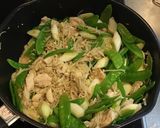 鶏むね肉と絹さやと白ネギの海鮮醤炒め作り方6写真