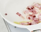 簡単5分でお洒落・ずいきのペペロンチーノ作り方6写真