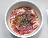 豚ロース肉の黒こしょう炒め町中華仕立て作り方3写真