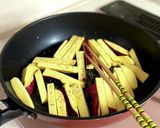ちくわと薩摩芋の醤油炒め作り方1写真