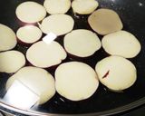 秋の味覚　サツマイモのガーリックソテー作り方3写真