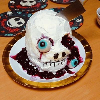 ハロウィン★仲良しドクロさんケーキ 不二家：ハロウィン限定スイーツ、10月25日より全国店舗で展開