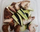 【レンジ調理】なすと椎茸、さつま揚の煮物作り方1写真