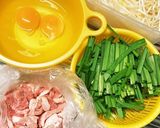簡単！豚肉のニラもやし炒め作り方1写真