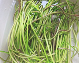 剥かずに簡単さつまいもの茎のきんぴら作り方1写真