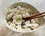 塩昆布と梅干（うめこ）の混ぜ込みおにぎり作り方4写真