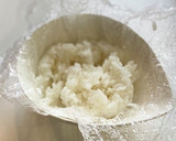 ほんのりごま油✨塩昆布とごま塩のおにぎり作り方1写真