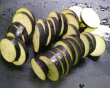 簡単！茄子のトマトチーズ焼き作り方1写真