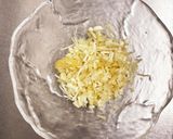 【離乳食後期】レンジでえのき作り方1写真